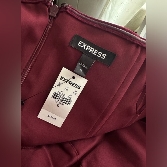 Express - Picture 6 of 16